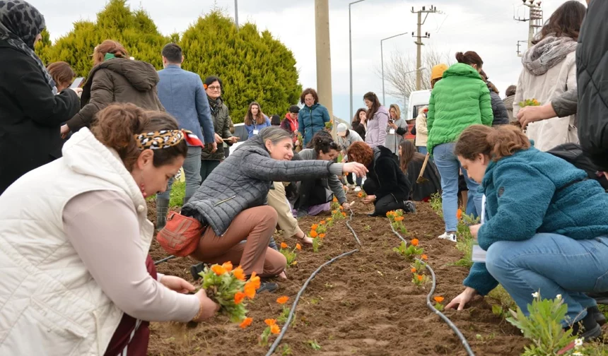 80 KURSİYERLE BAŞLADI