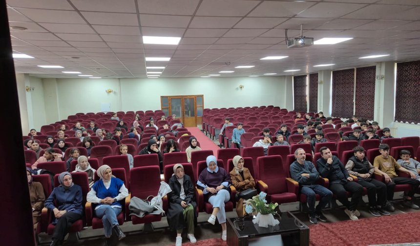 Bayat'ta öğrencilere vergi bilinci anlatıldı