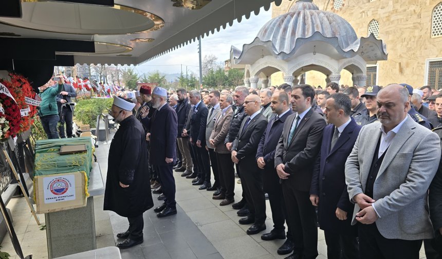 Bulancak Belediye Başkanı Necmi Sıbıç'ın babası Ahmet Sıbıç'ın cenazesi defnedildi