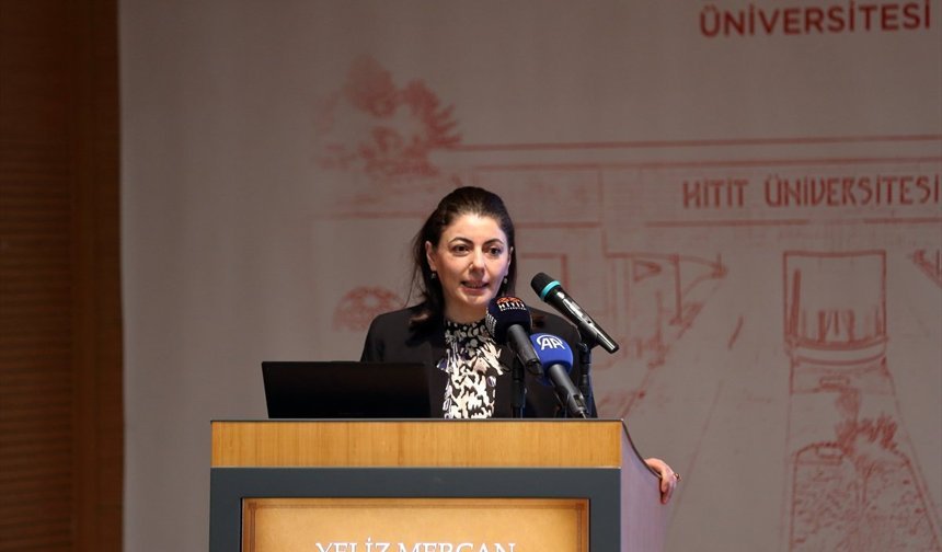 Çorum'da '3. Uluslararası Türkistan'dan Anadolu'ya İrfan Geleneği: Hüseyin Gazi Sempozyumu' başladı