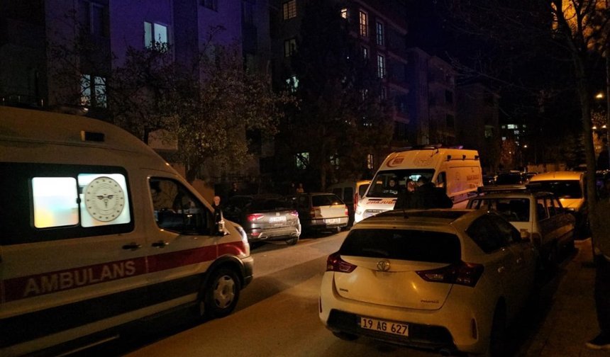 GÜRÜLTÜ KAVGASINDA 3 KİŞİ YARALANDI