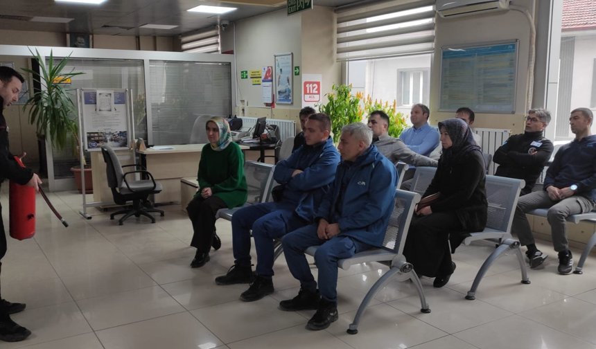 Gümüşhacıköy'de PTT çalışanlarına yönelik yangın tatbikatı düzenlendi