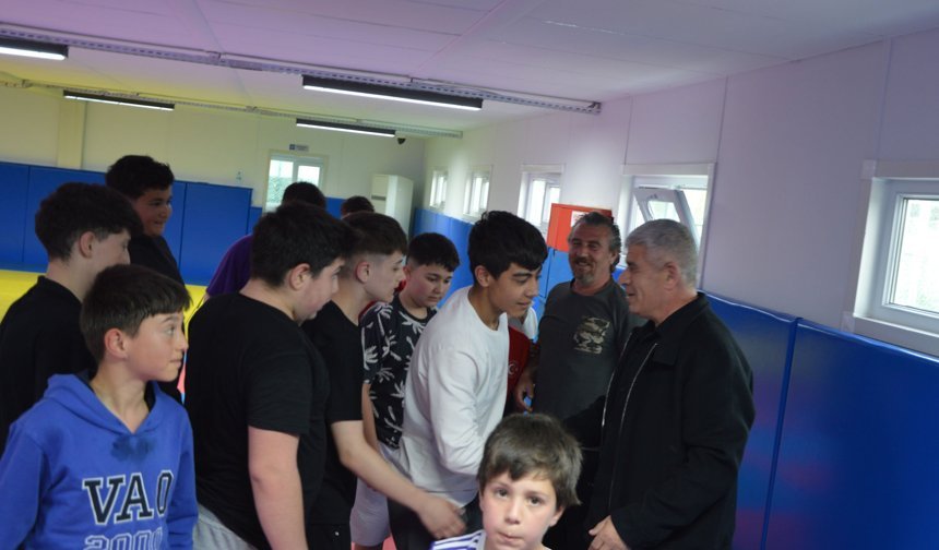 Havza TSO Başkanı Acar'dan genç güreşçilere destek