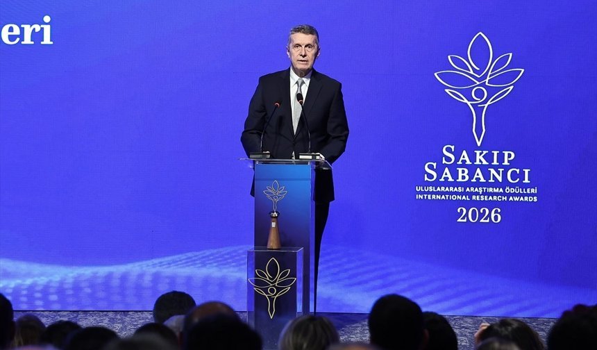 Sakıp Sabancı vefatının 22. yılında Uluslararası Araştırma Ödülleri ile anıldı