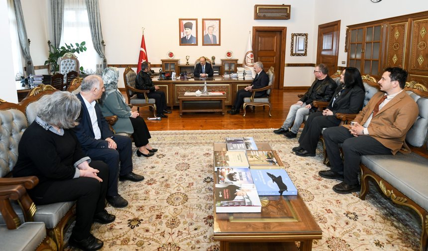 Kastamonu Valisi Dallı engelli derneklerinin başkanlarıyla bir araya geldi