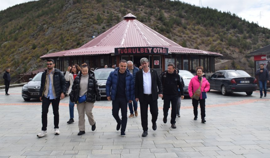 TUREB üyeleri Torul'daki Cam Seyir Terasını ziyaret etti