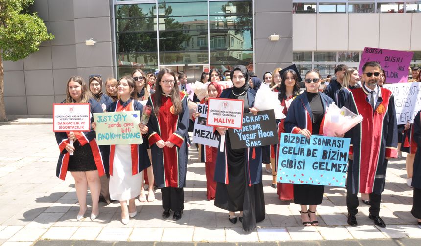Gümüşhacıköy Hasan Duman Meslek Yüksekokulu'nda mezuniyet töreni düzenlendi