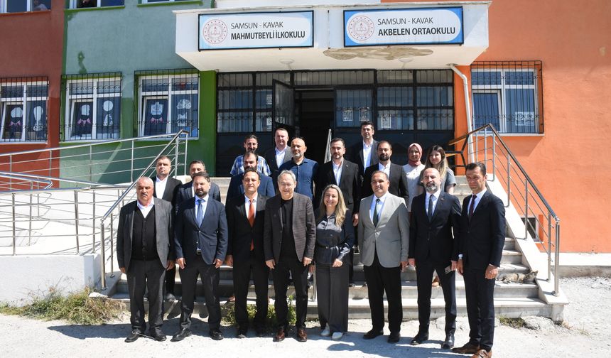 MHP Genel Başkan Yardımcısı Topsakal, Samsun'da ziyaretlerde bulundu