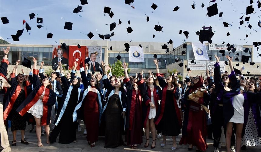 Ordu Üniversitesinde mezuniyet töreni düzenlendi