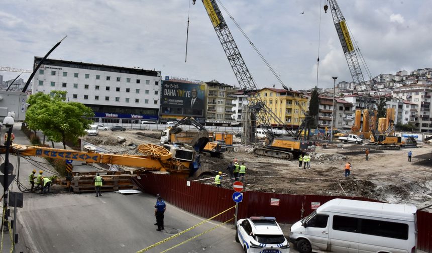 Ordu'da devrilen iş makinesinin operatörü yaralandı