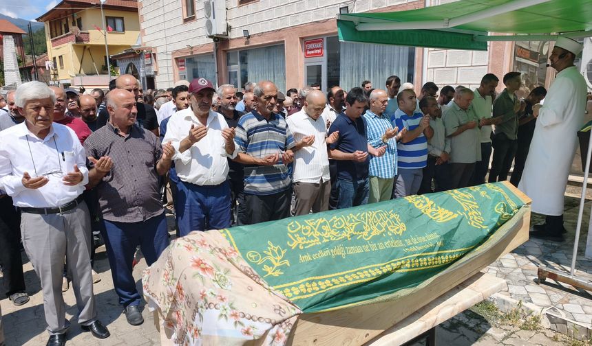 KAZADA CAN VEREN ÇİFT SON YOLCULUĞA UĞURLANDI