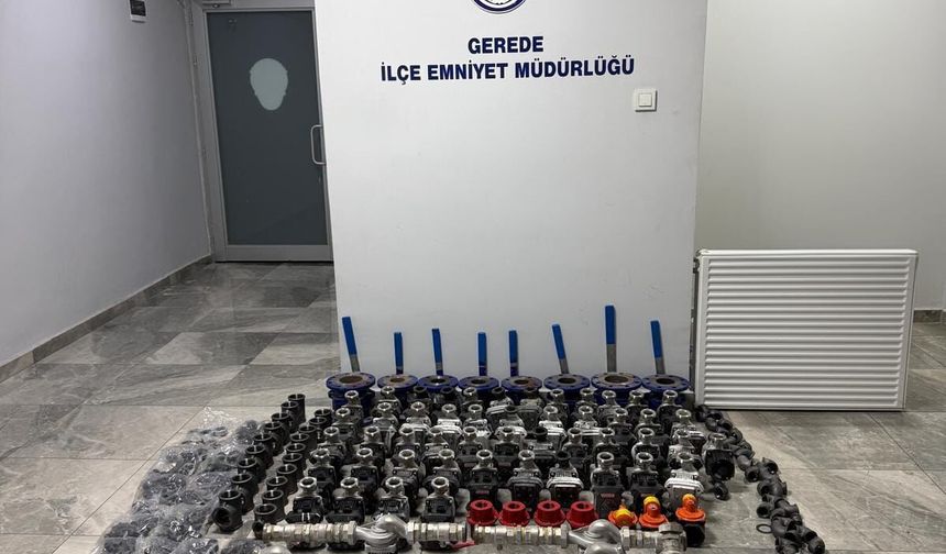 Bolu'da TOKİ şantiyesinden yaklaşık 2,5 milyon lira değerinde malzeme çaldığı öne sürülen zanlı tutuklandı