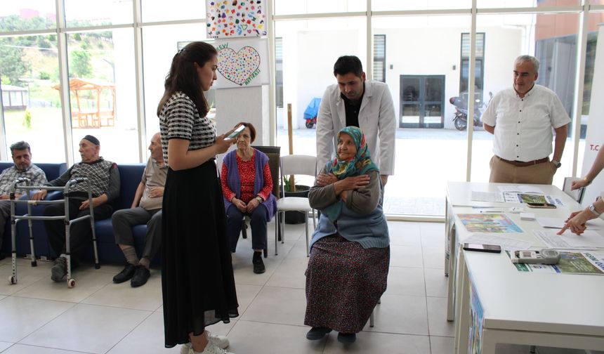 Kastamonu'da huzurevi sakinlerinin 'hareket yaşı' ölçüldü