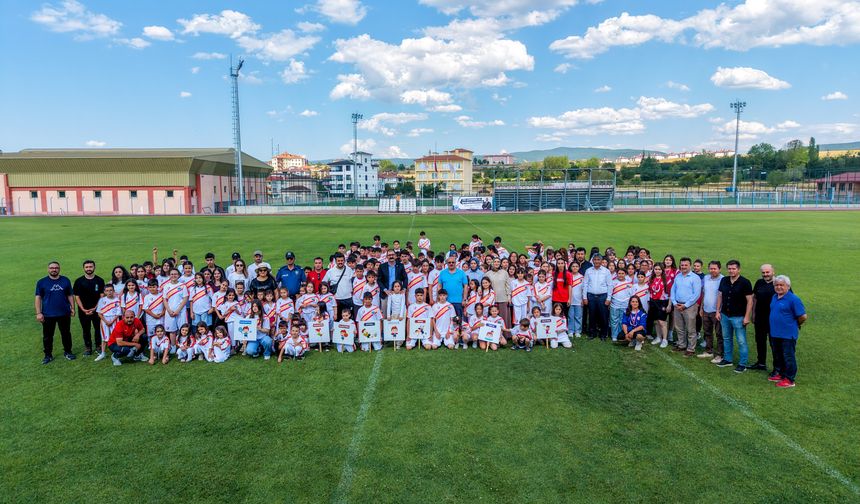 Taşköprü'de yaz spor okulları açıldı