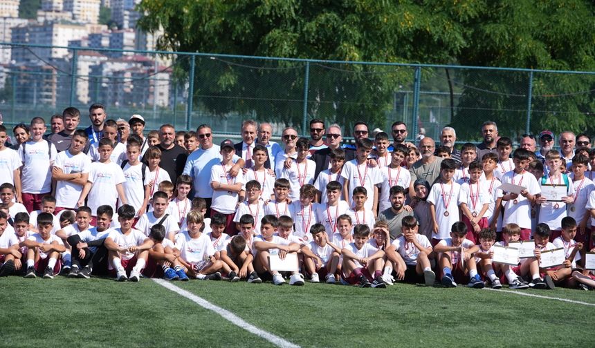 Trabzonspor Futbol Okulları yaz kampı sona erdi