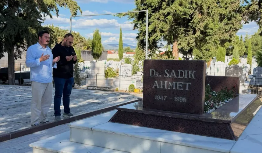 YRP Gençlik Kolları Başkanı Selçuk Efe'den Batı Trakya ziyareti