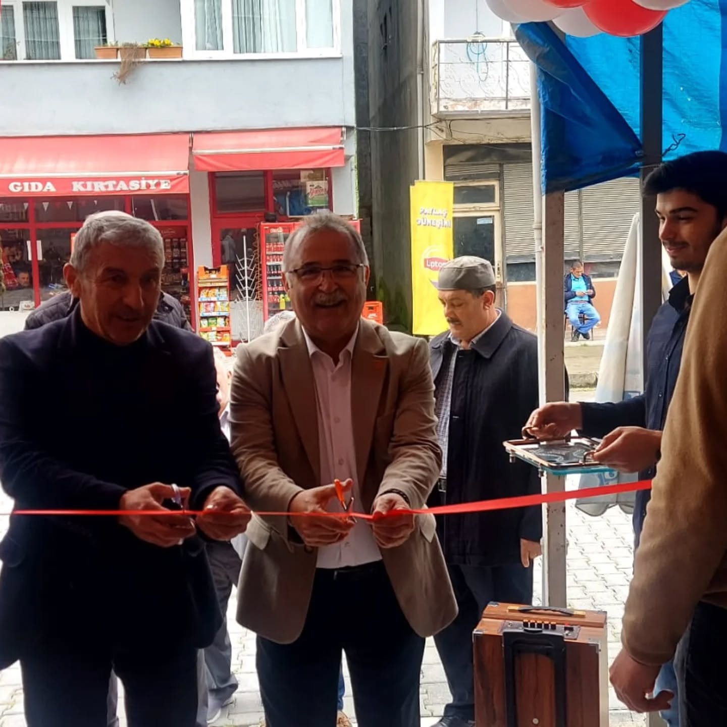 496874982 18052987346462631 257873018316641995 N