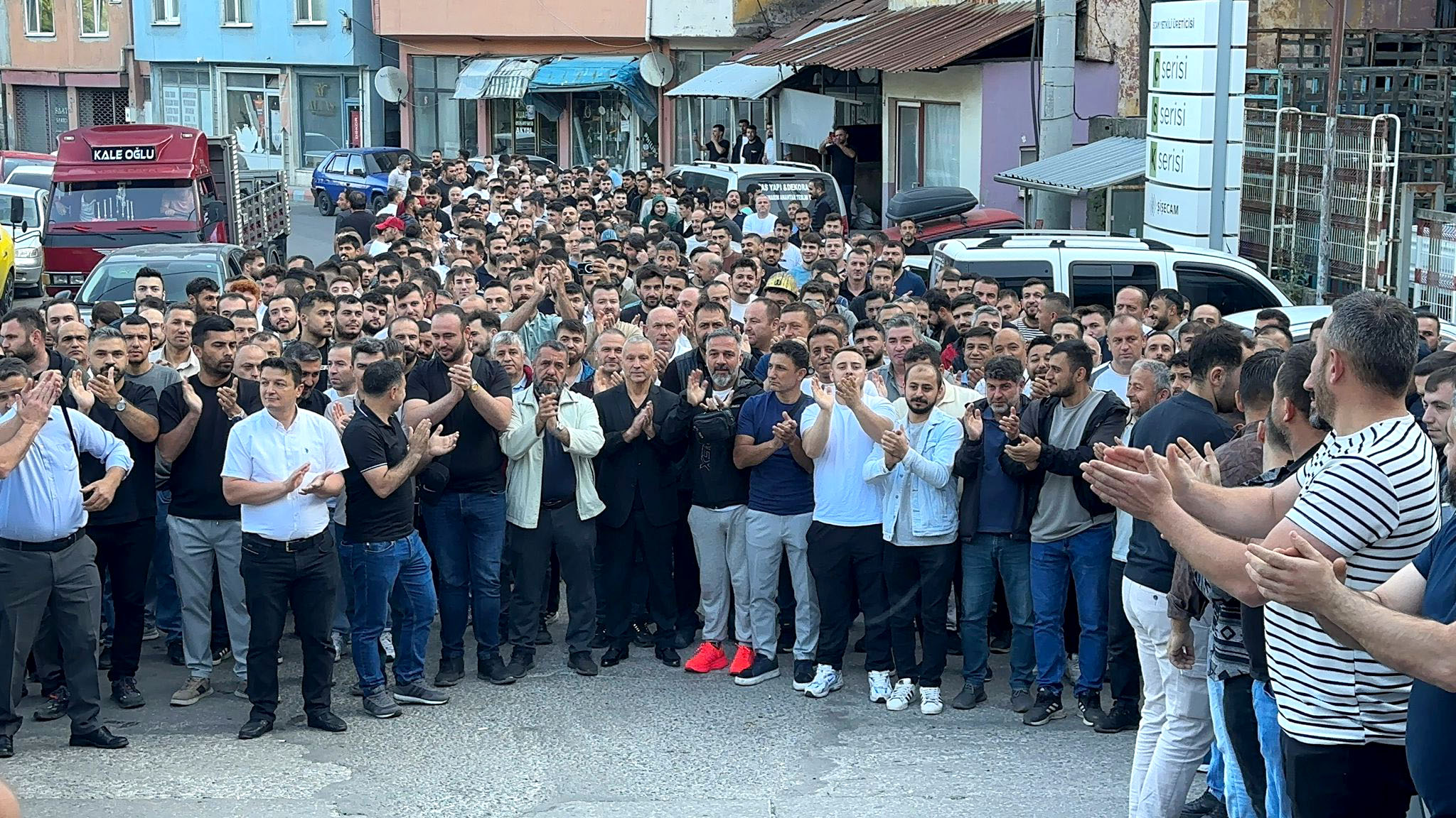 Üzülmez 2