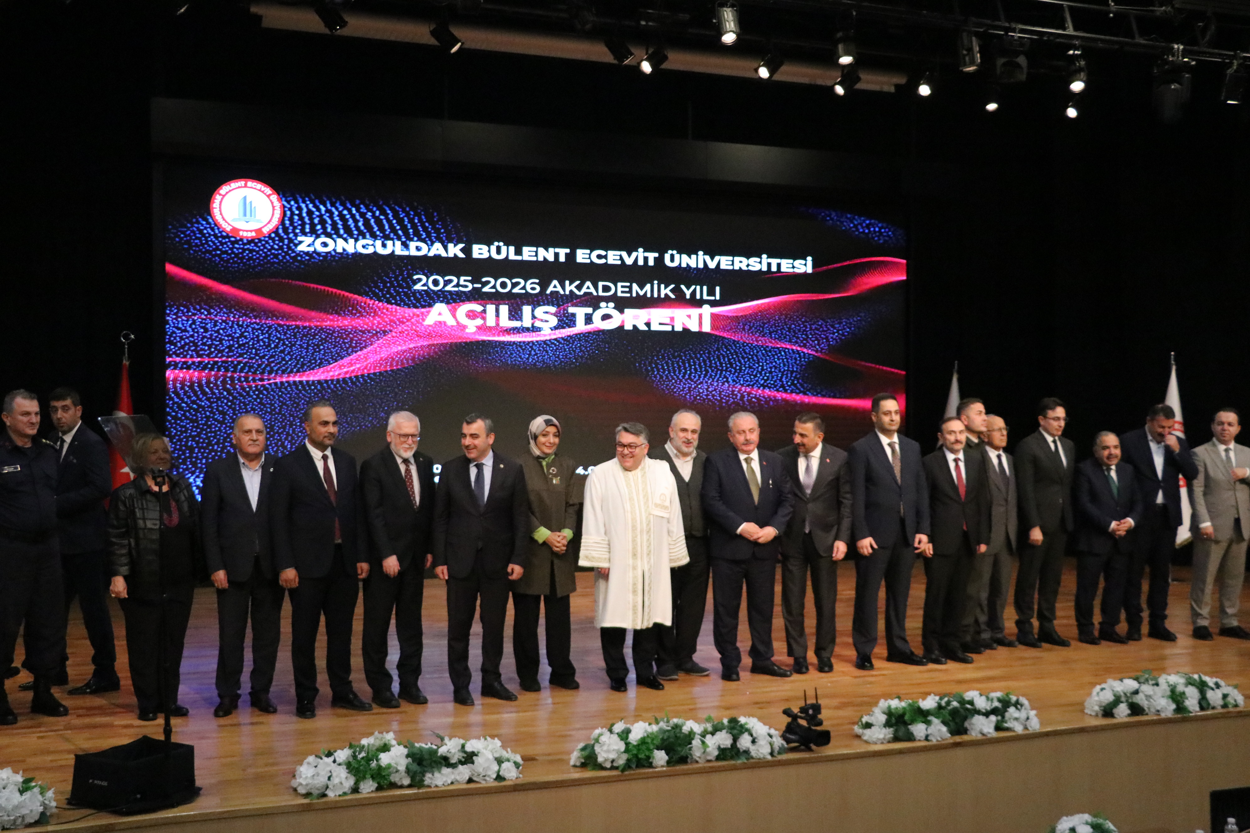 A A 20251030 39570130 39570129 Z O N G U L D A K B U L E N T E C E V I T U N I V E R S I T E S I Y E N I A K A D E M I K Y I L I A C I L I S T O R E N I D U Z E N L E N D I