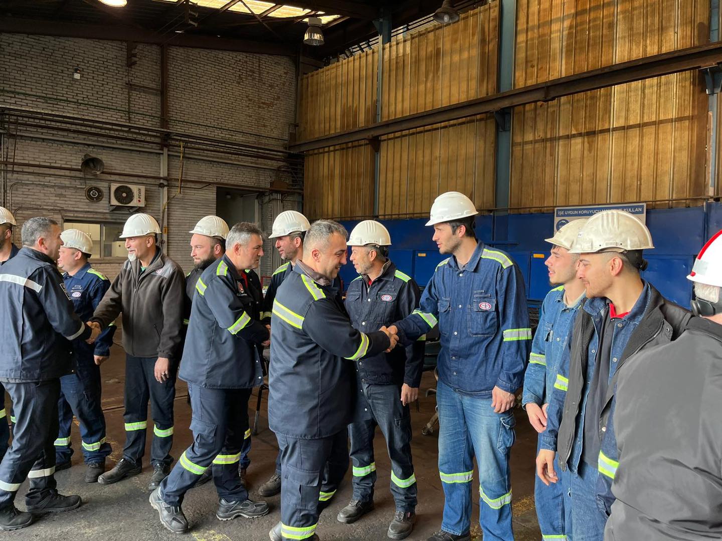 576994475 852484657124565 3624470346736681684 N