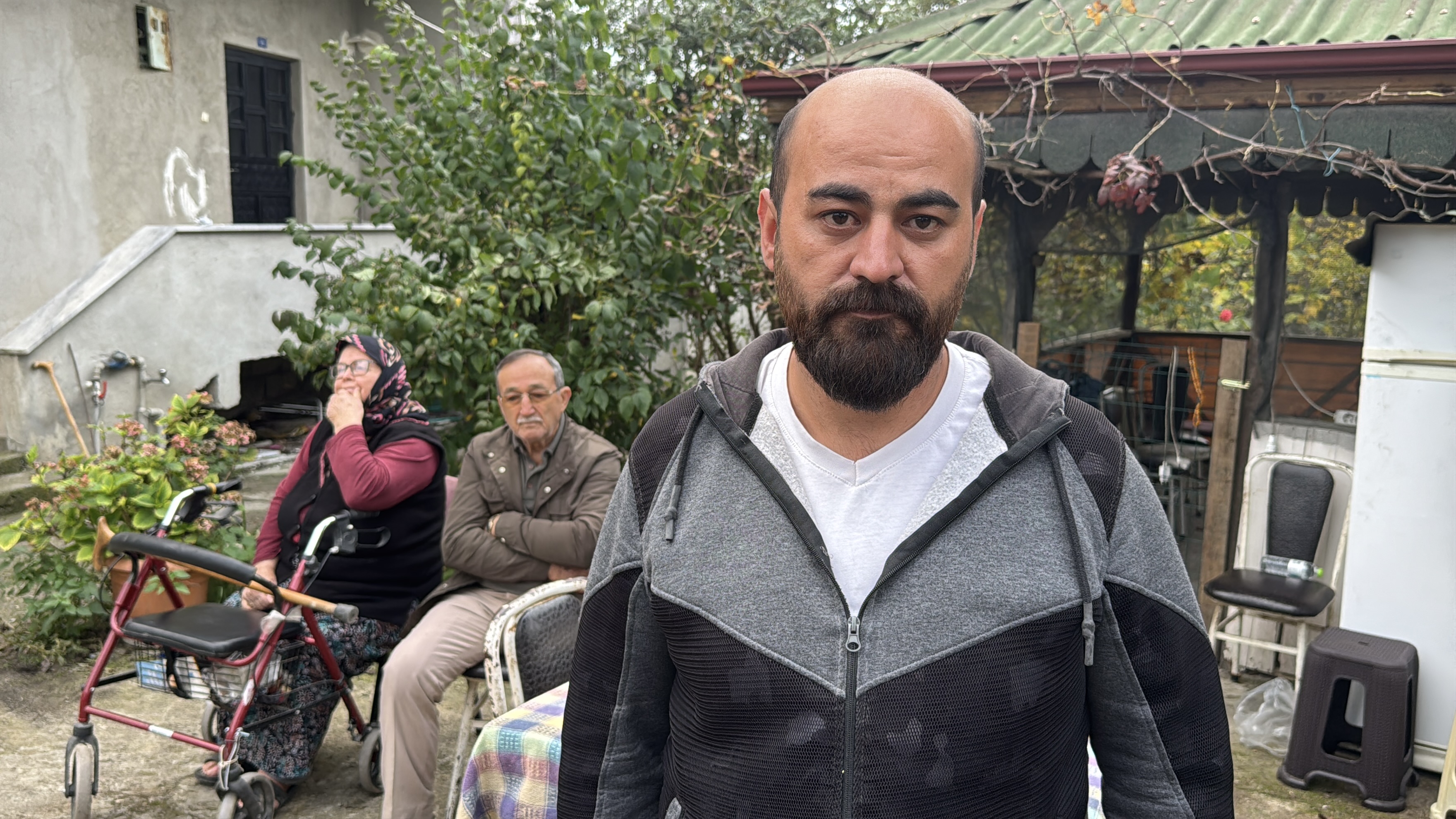 A A 20251107 39642630 39642627 Z O N G U L D A K T A I K I K I S I N I N O L D U G U K A H V E H A N E Y E S I L A H L I S A L D I R I N I N T A N I K L A R I Y A S A D I K L A R I N I A N L A T T I