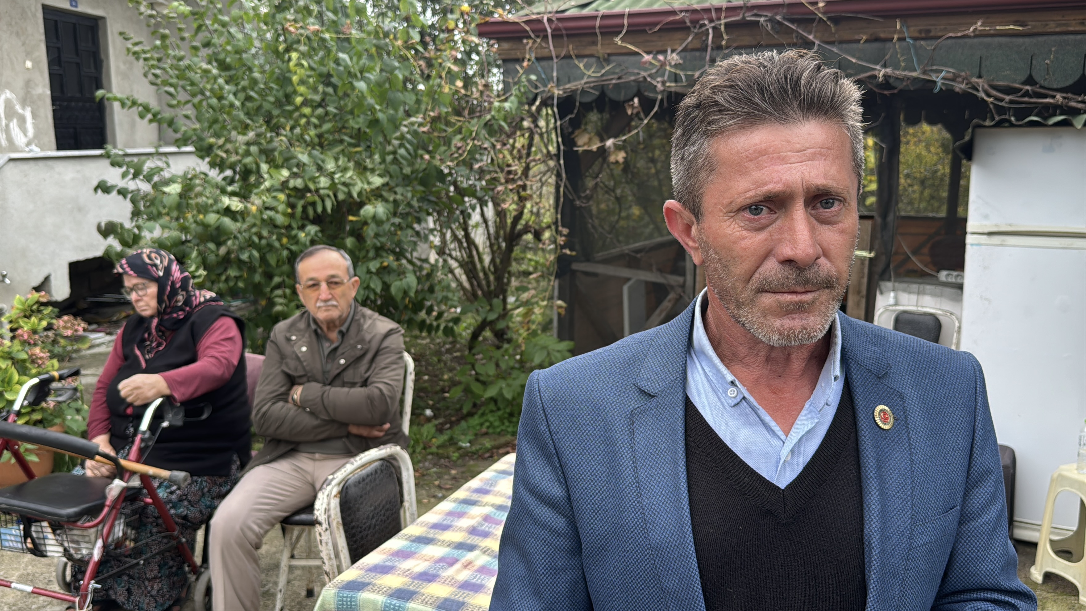 A A 20251107 39642630 39642628 Z O N G U L D A K T A I K I K I S I N I N O L D U G U K A H V E H A N E Y E S I L A H L I S A L D I R I N I N T A N I K L A R I Y A S A D I K L A R I N I A N L A T T I