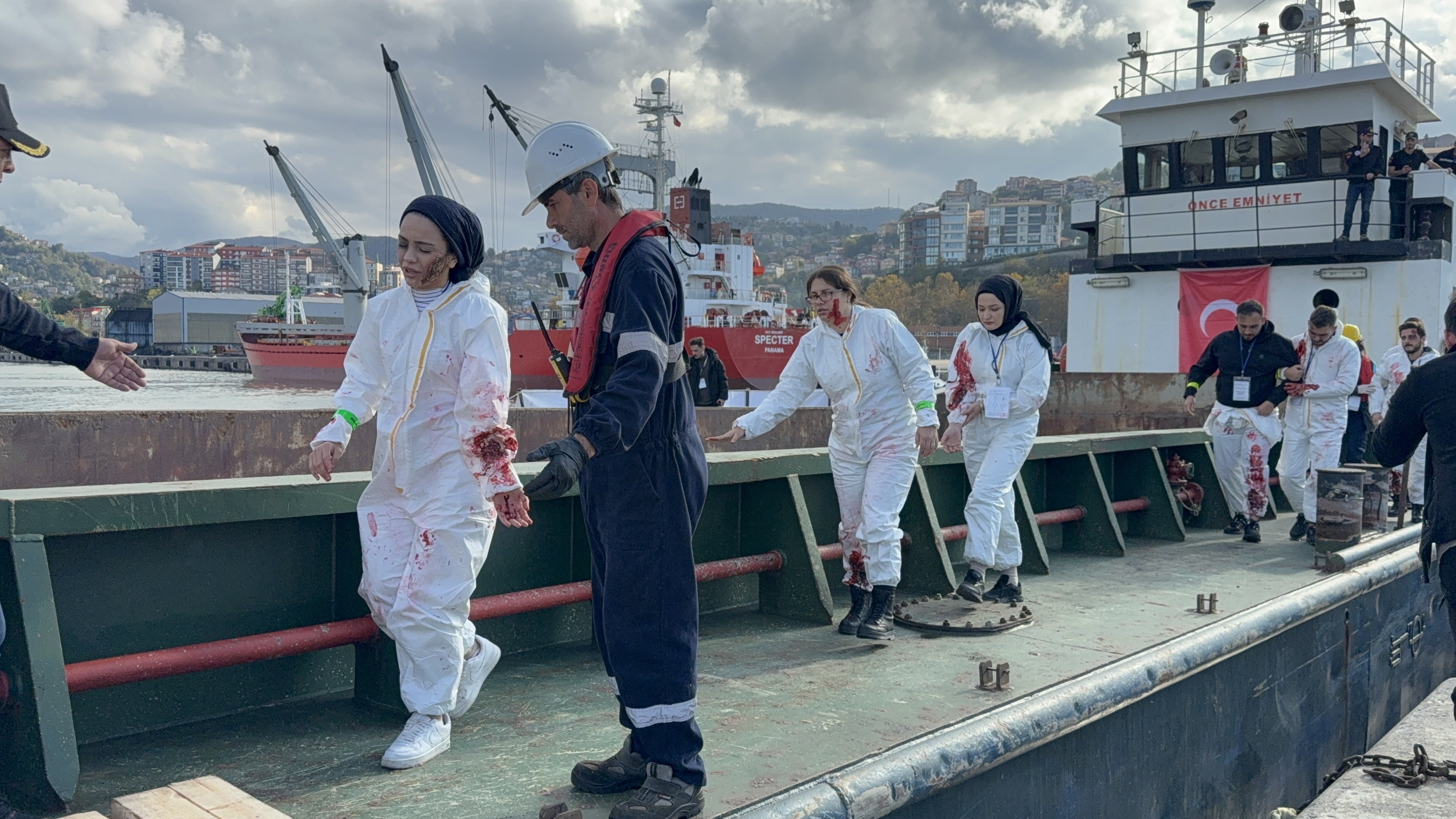 A A 20251113 39699103 39699099 Z O N G U L D A K T A G E M I K A Z A S I T A T B I K A T I D U Z E N L E N D I