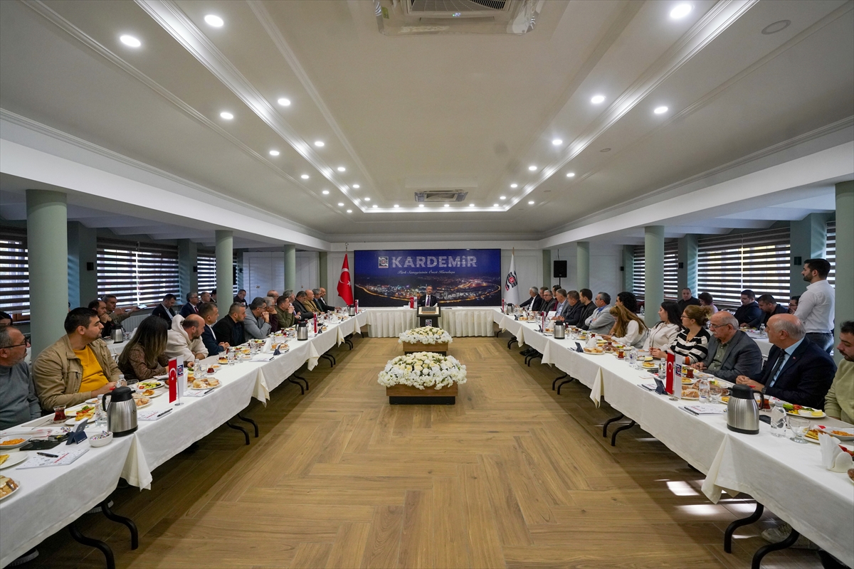 Kardemi̇r Yönetim Kurulu Başkanı Oflaz, Gazetecilerle Buluştu: