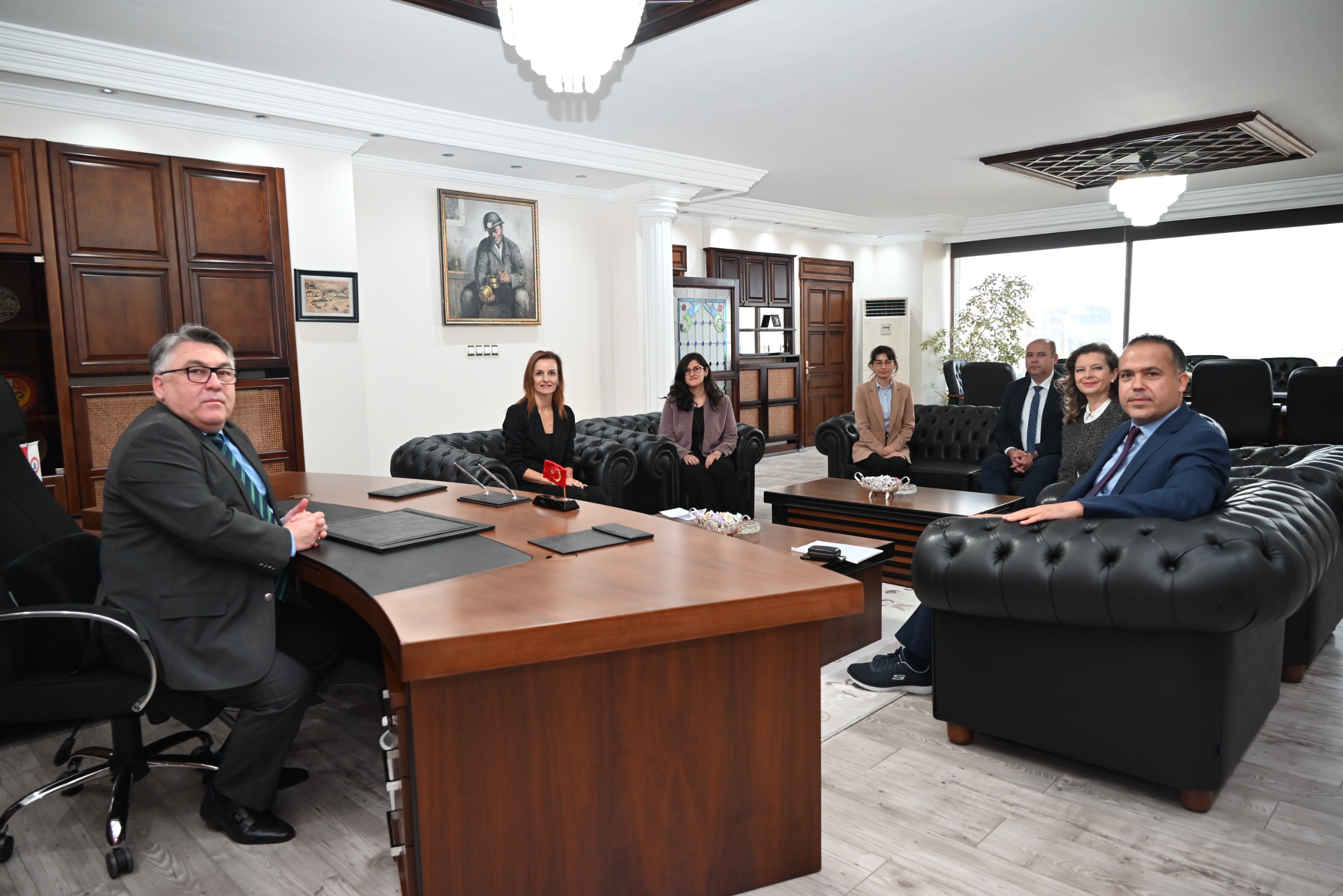 Whatsapp Image 2025 11 06 At 13.10.55 (1)