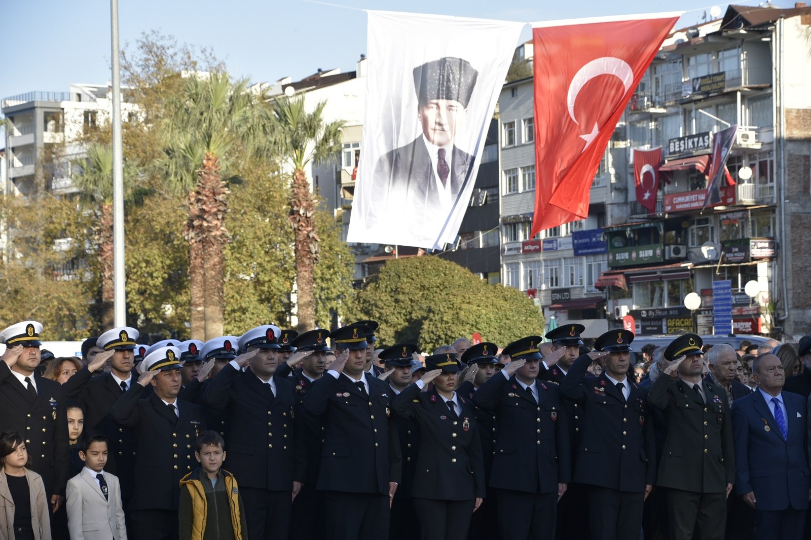 Whatsapp Image 2025 11 10 At 09.42.38