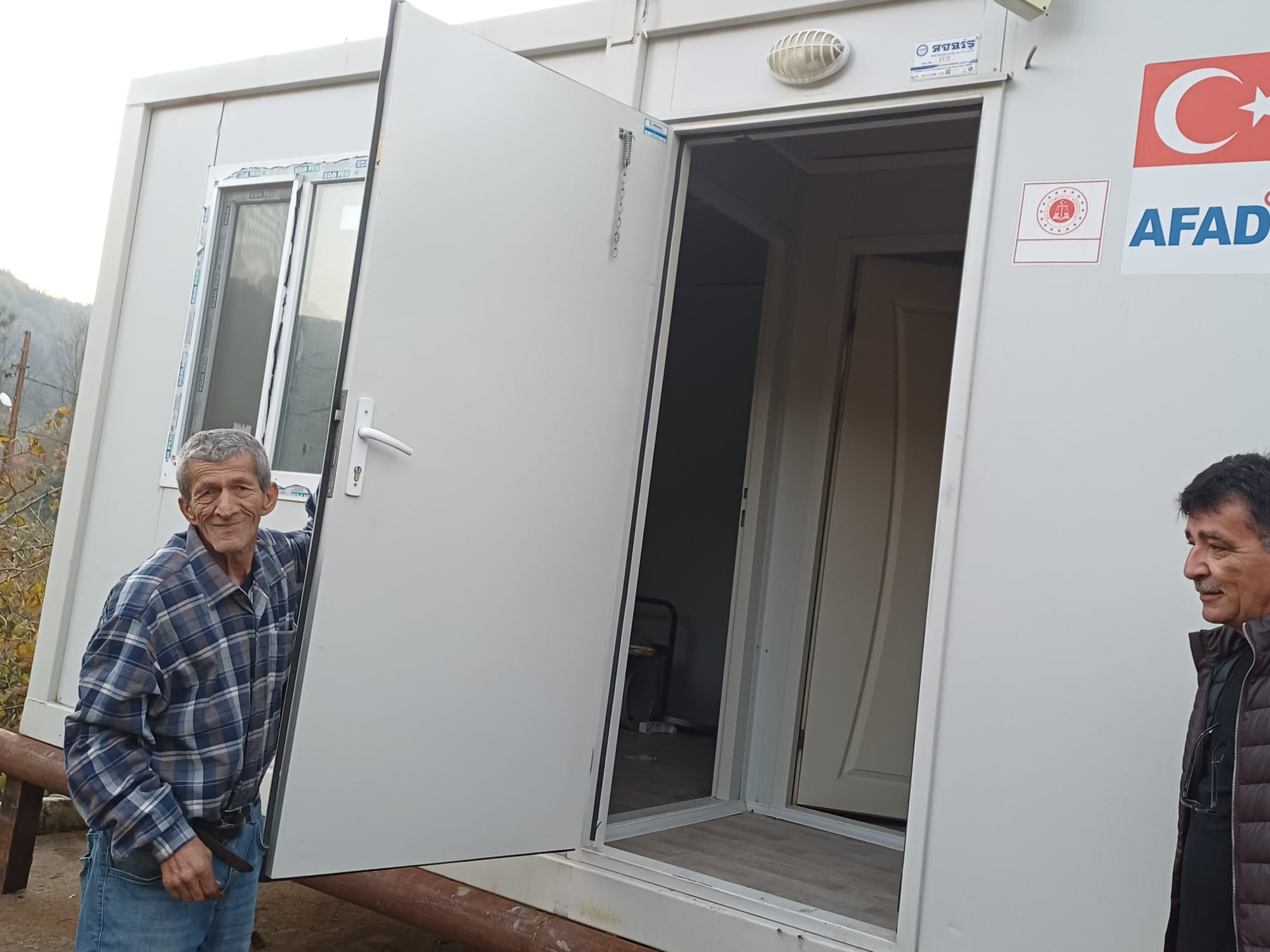 Whatsapp Image 2025 11 15 At 20.26.32 (1)