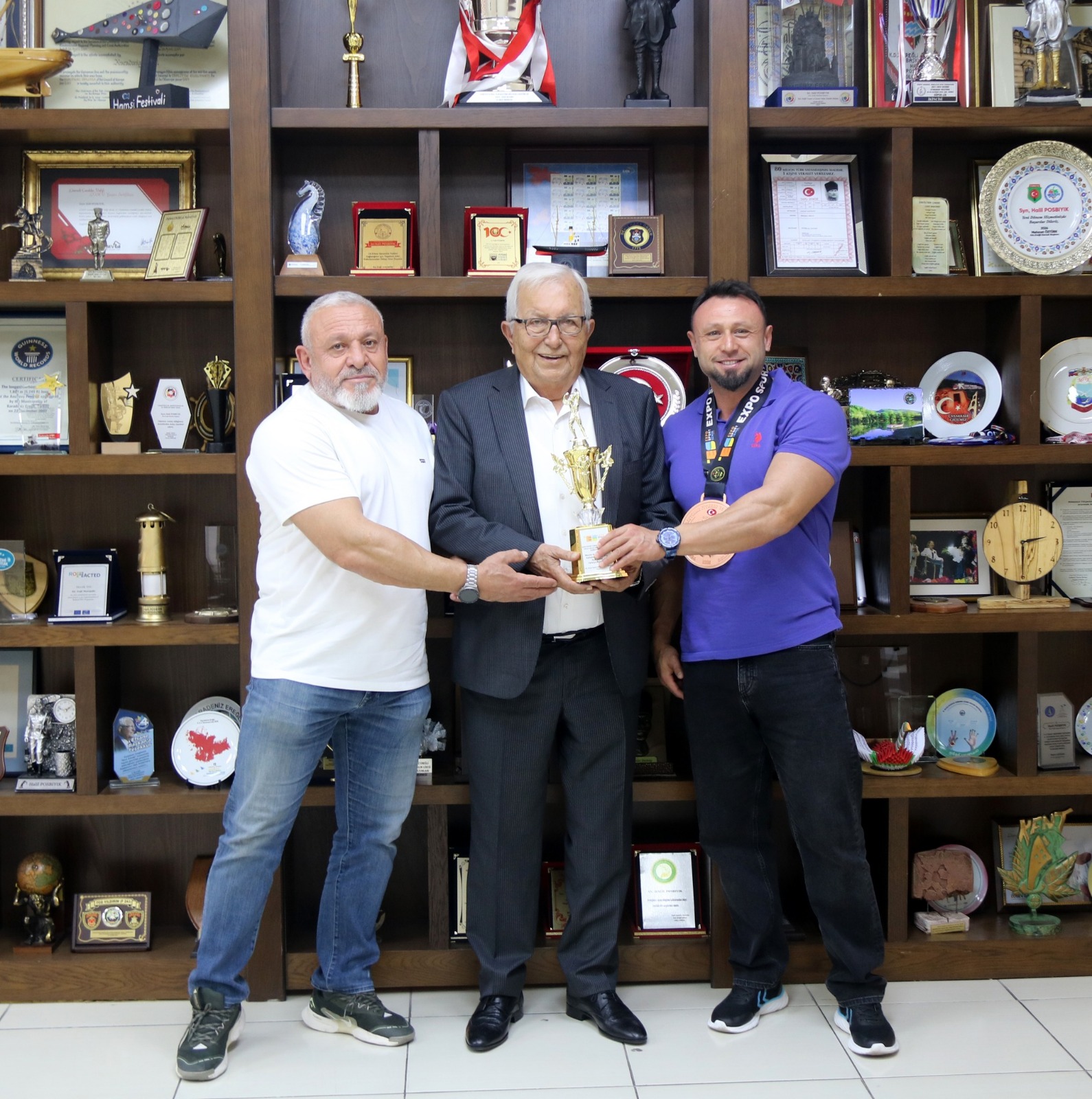 Whatsapp Image 2025 11 21 At 10.47.40 (1)