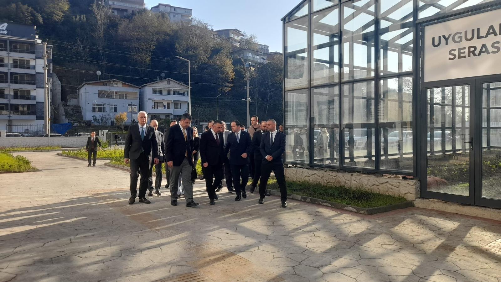 Whatsapp Image 2025 11 25 At 19.10.49 (1)