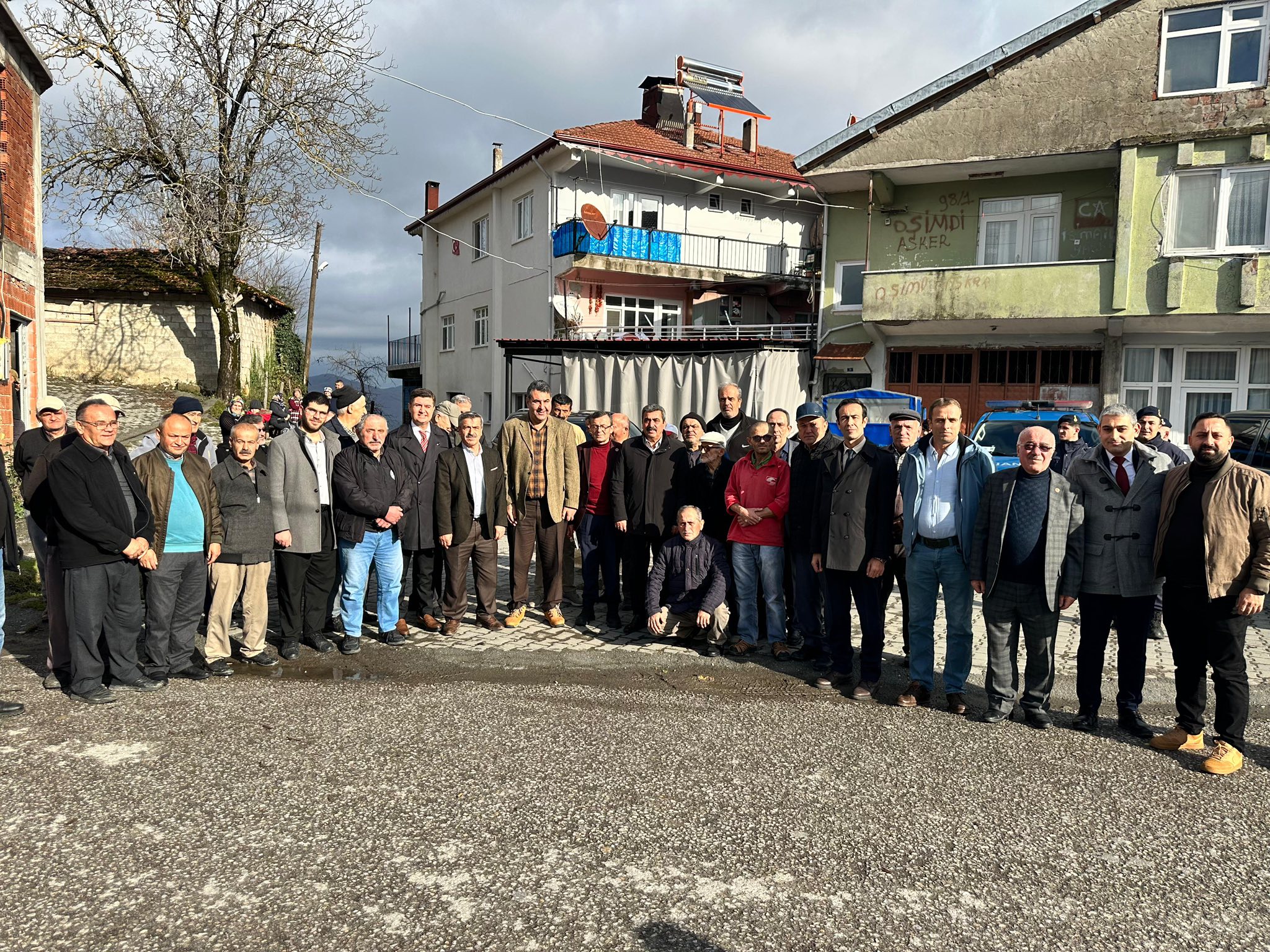 597938999 880454504497474 3106394295065319159 N