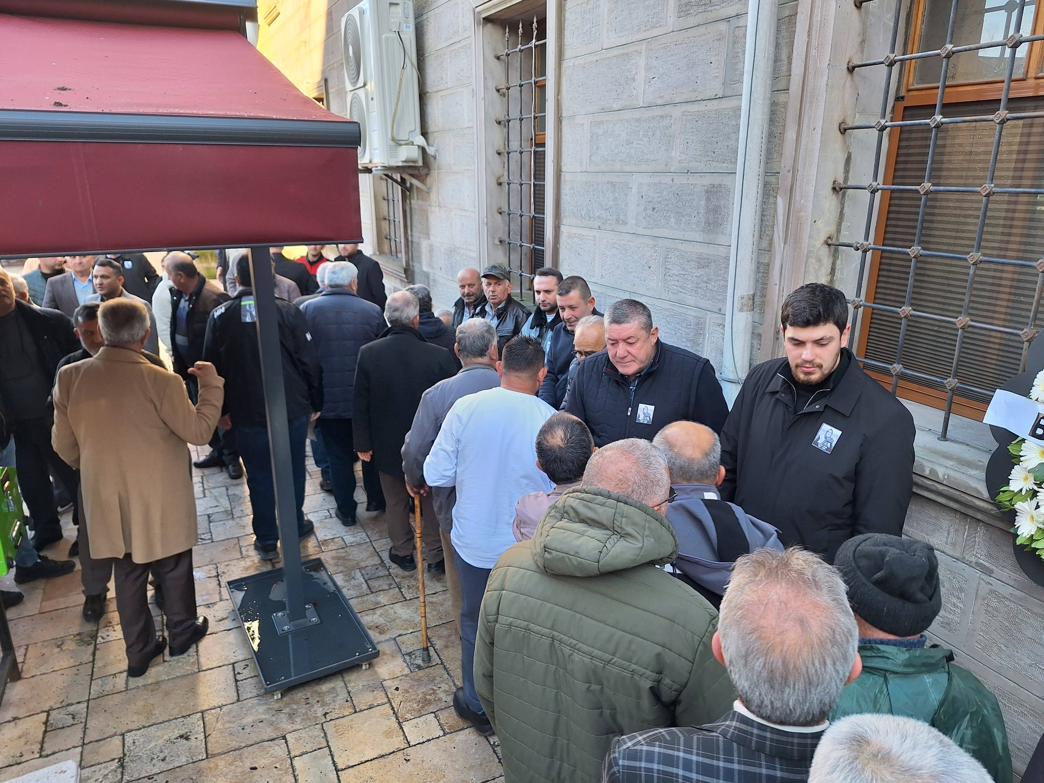 599945744 1384180003496816 771219092240807082 N