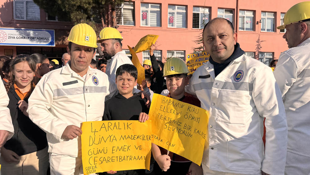 A A 20251204 39888398 39888391 M A D E N C I L E R G U N U N D E I S C I L E R C O C U K L A R I N I N O K U L U N D A A L K I S L A R L A K A R S I L A N D I