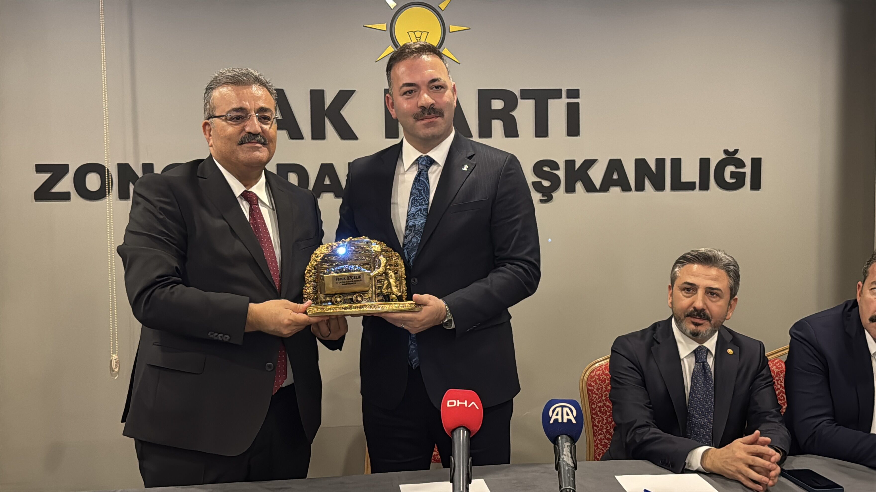 A A 20251204 39891758 39891753 C A L I S M A V E S O S Y A L G U V E N L I K B A K A N Y A R D I M C I L A R I O Z C E L I K V E A Y D I N Z O N G U L D A K T A Z I Y A R E T L E R D E B U L U N D U