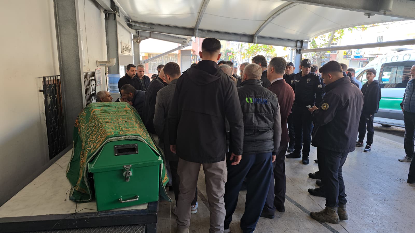 Whatsapp Image 2025 12 07 At 17.09.18 (1)