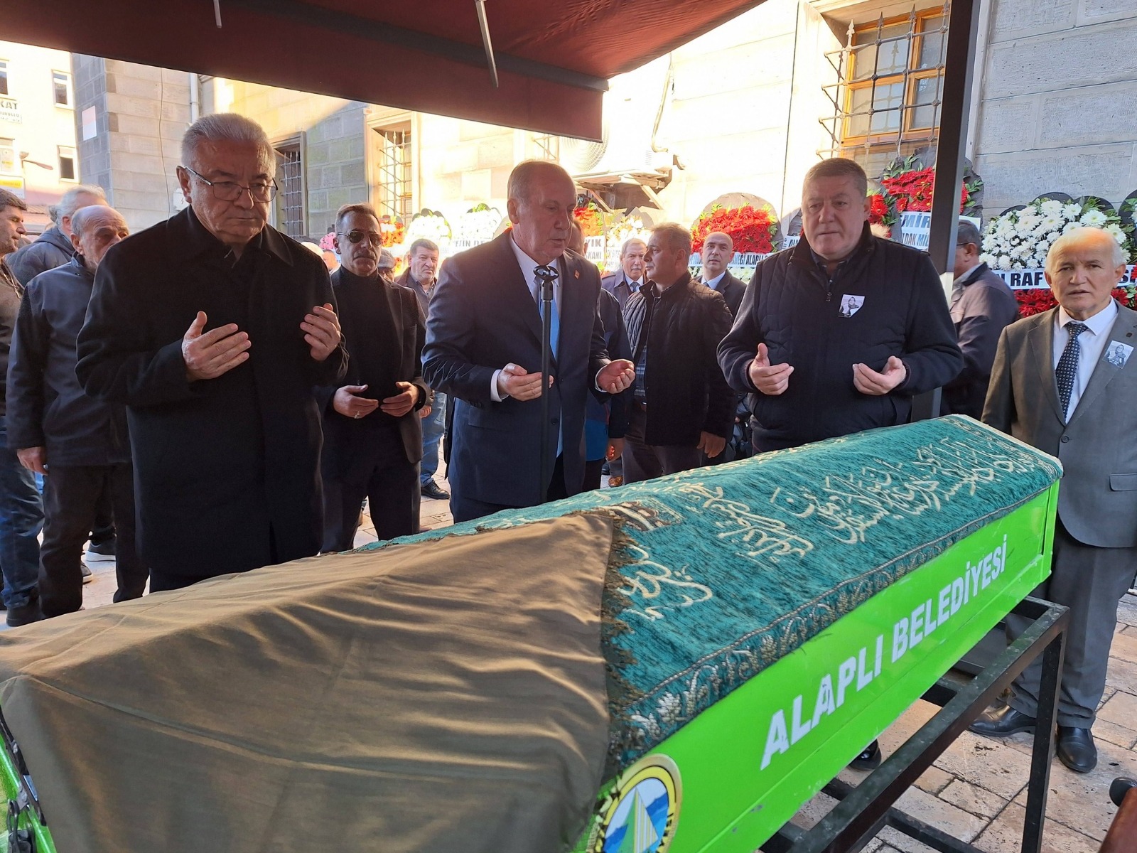 Whatsapp Image 2025 12 18 At 17.18.51