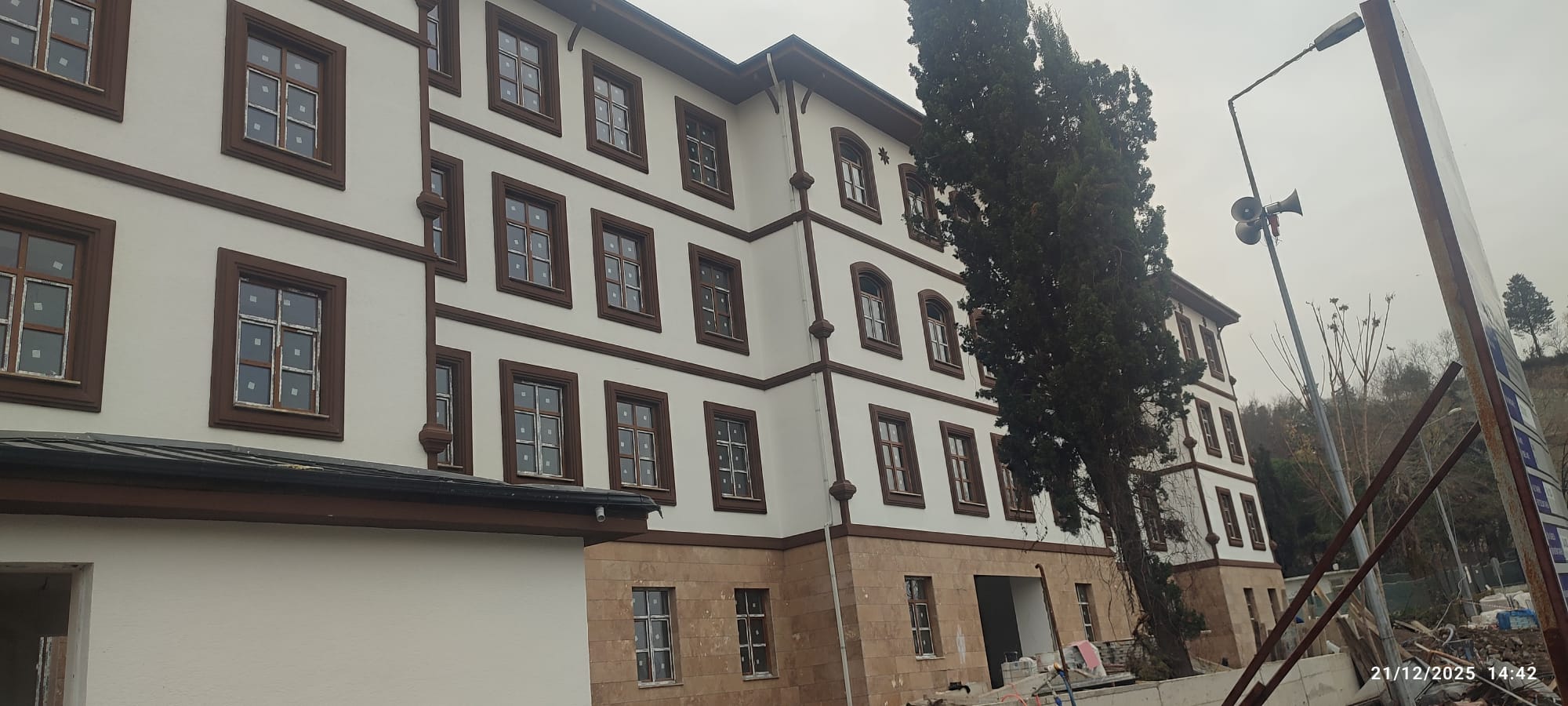 Whatsapp Image 2025 12 21 At 15.25.09 (2)