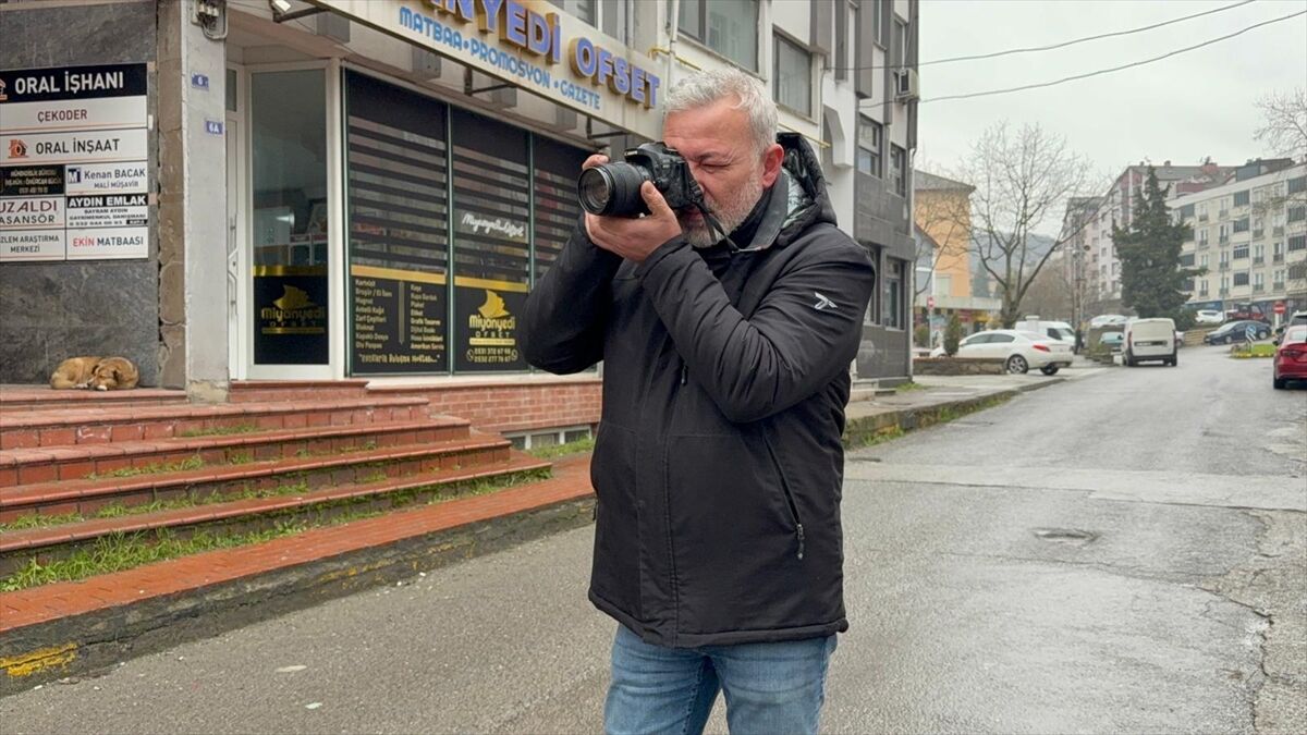 42 Yıllık Gazeteci Birikimini Aktardığı Oğluyla Mesleğini Sürdürüyor