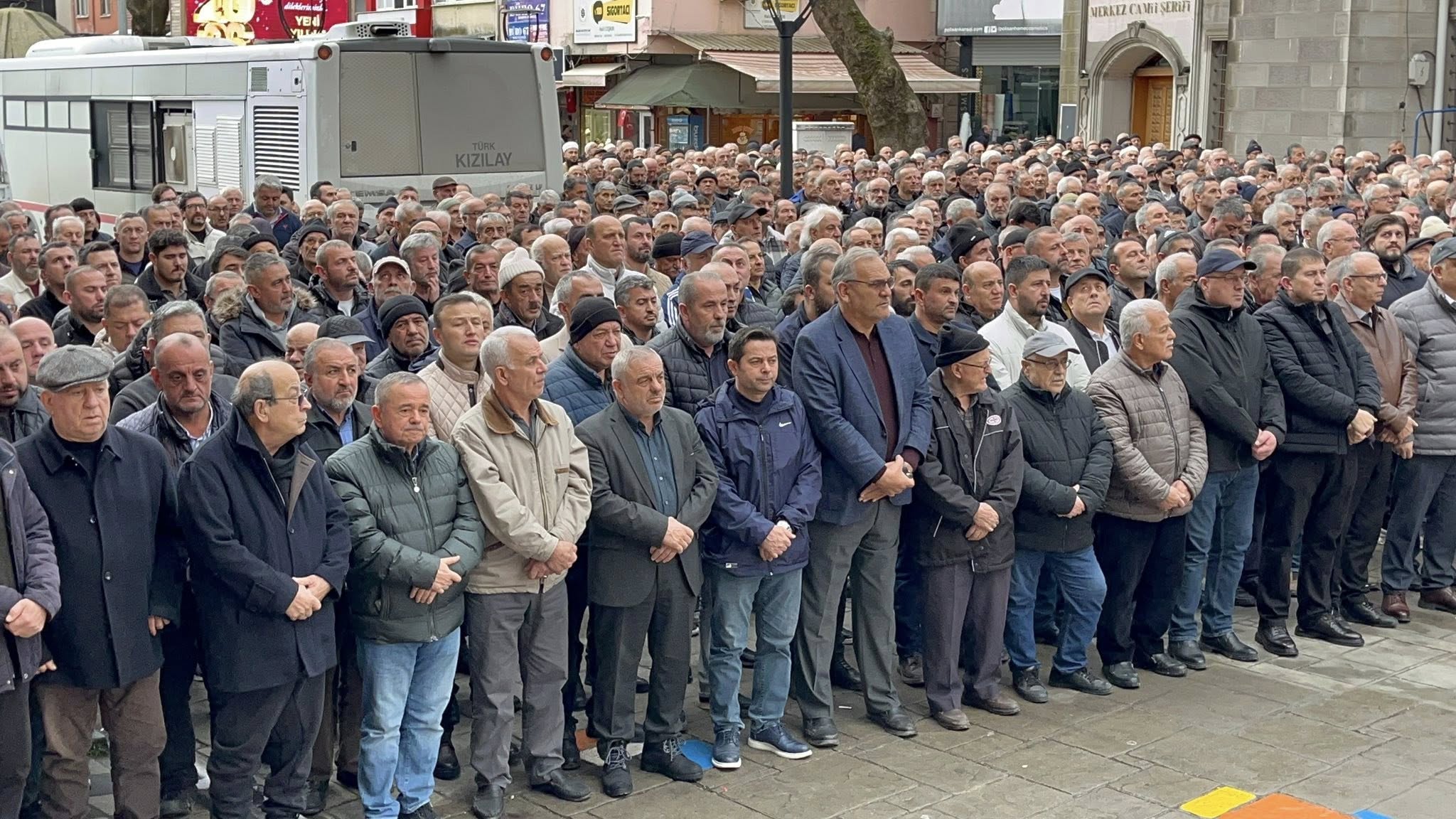 611147166 26025089447109695 4912340158295228389 N