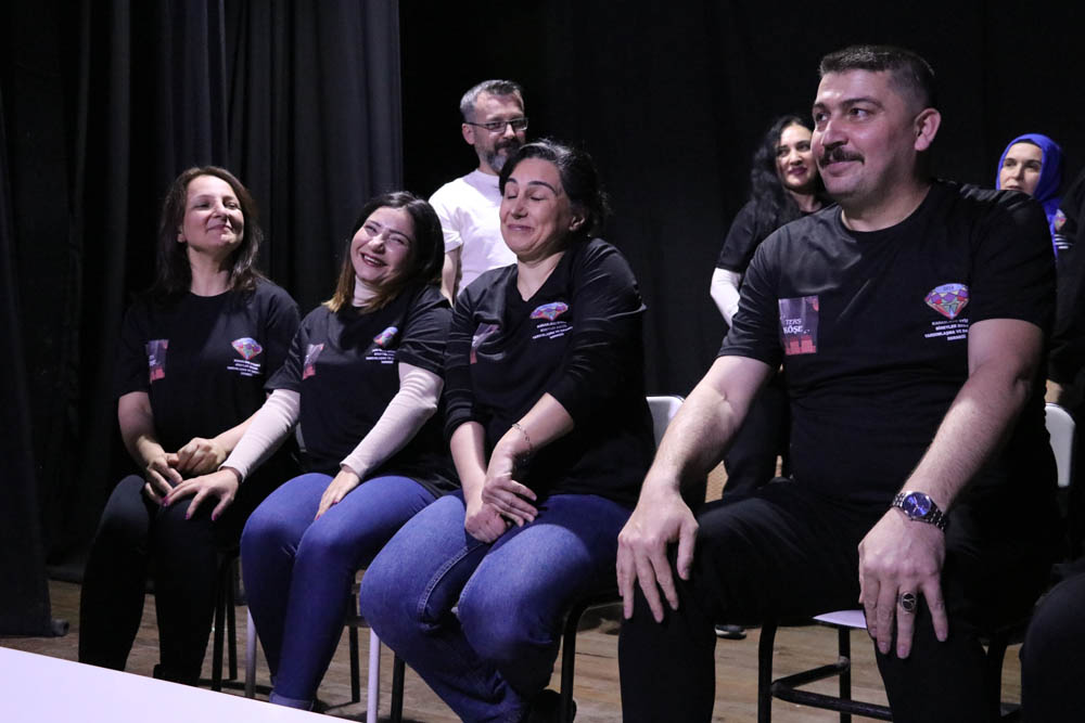 A A 20260109 40203095 40203088 O T I Z M L I B I R E Y L E R I N A I L E L E R I O Z E L C O C U K L A R I C I N T I Y A T R O S A H N E S I N D E B U L U S T U