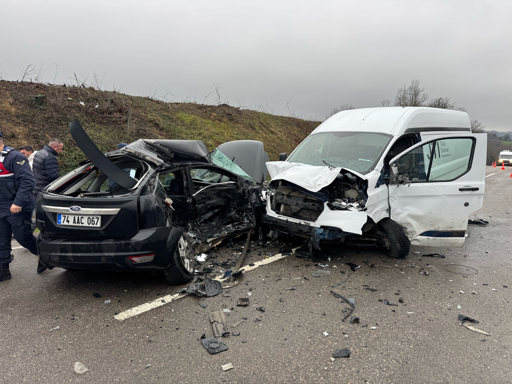 A A 20260209 40504513 40504512 B A R T I N D A P O L I S M E M U R U T R A F I K K A Z A S I N D A H A Y A T I N I K A Y B E T T I