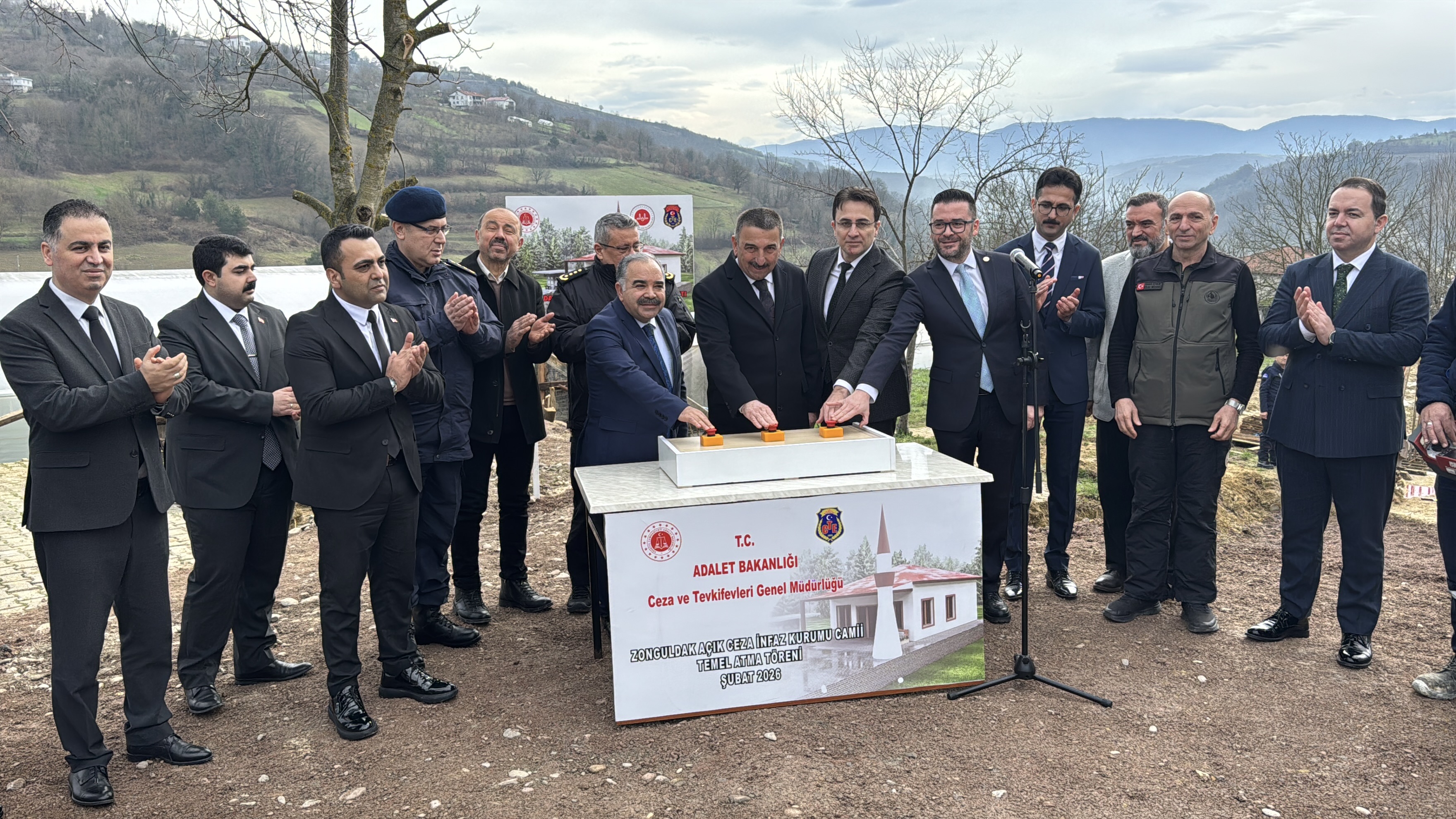 A A 20260212 40530654 40530650 Z O N G U L D A K T A A C I K C E Z A E V I H U K U M L U L E R I C A M I Y A P I M I N D A G O R E V A L A C A K