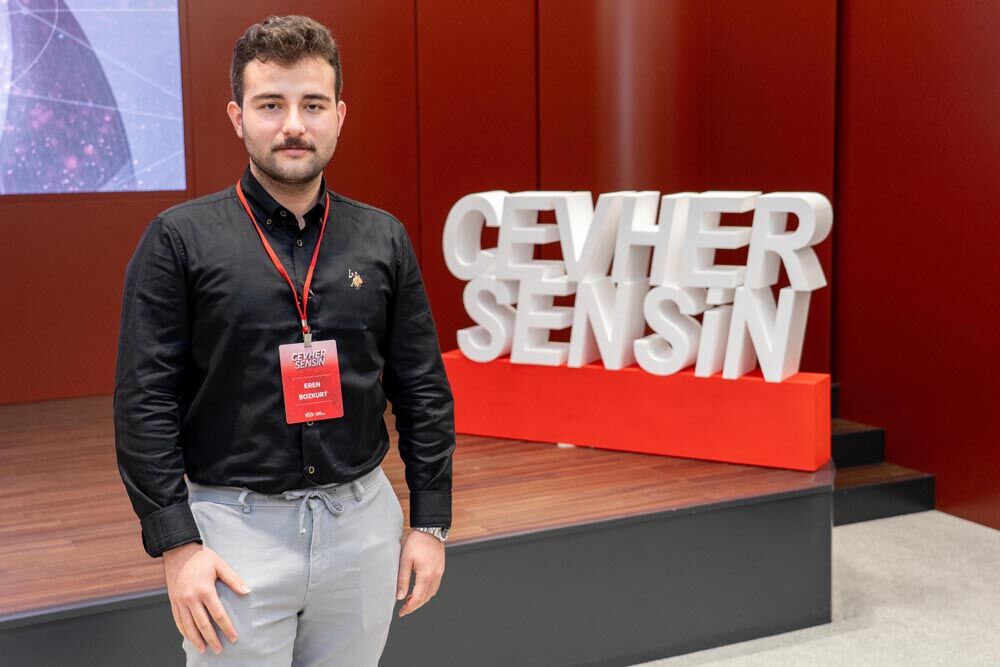 Cevher Sensin008.Jpg