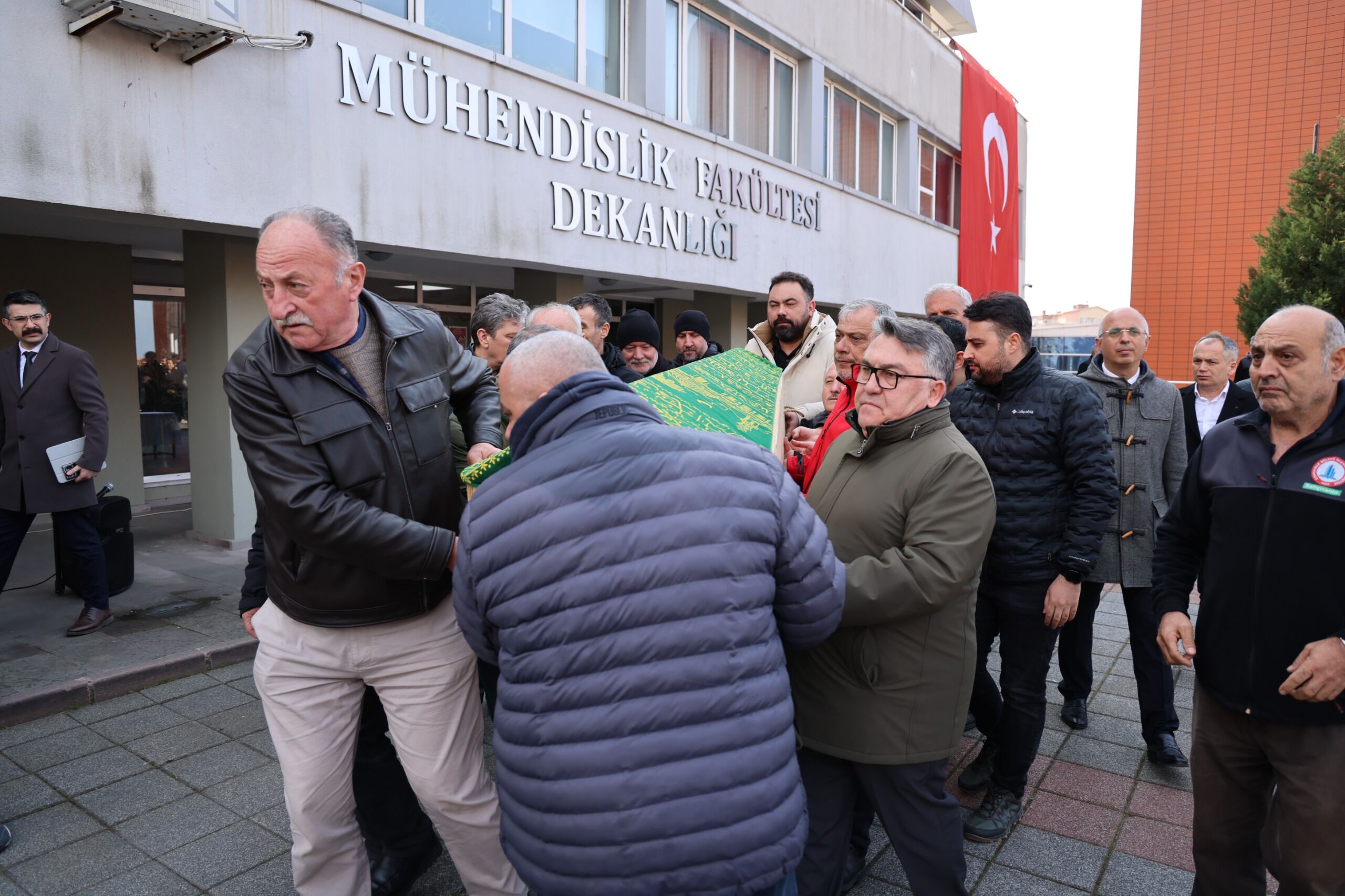 Whatsapp Image 2026 03 18 At 17.28.14 (2)