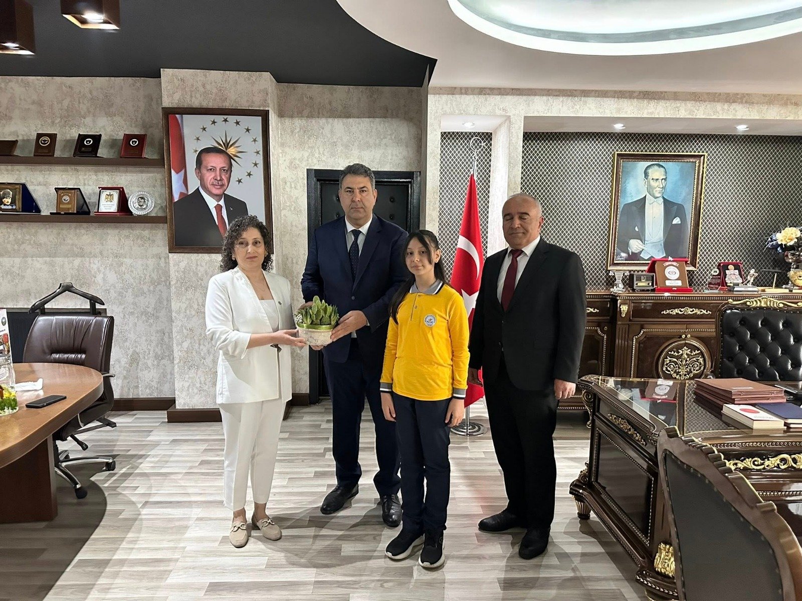 Whatsapp Image 2026 04 22 At 12.42.22 (1)