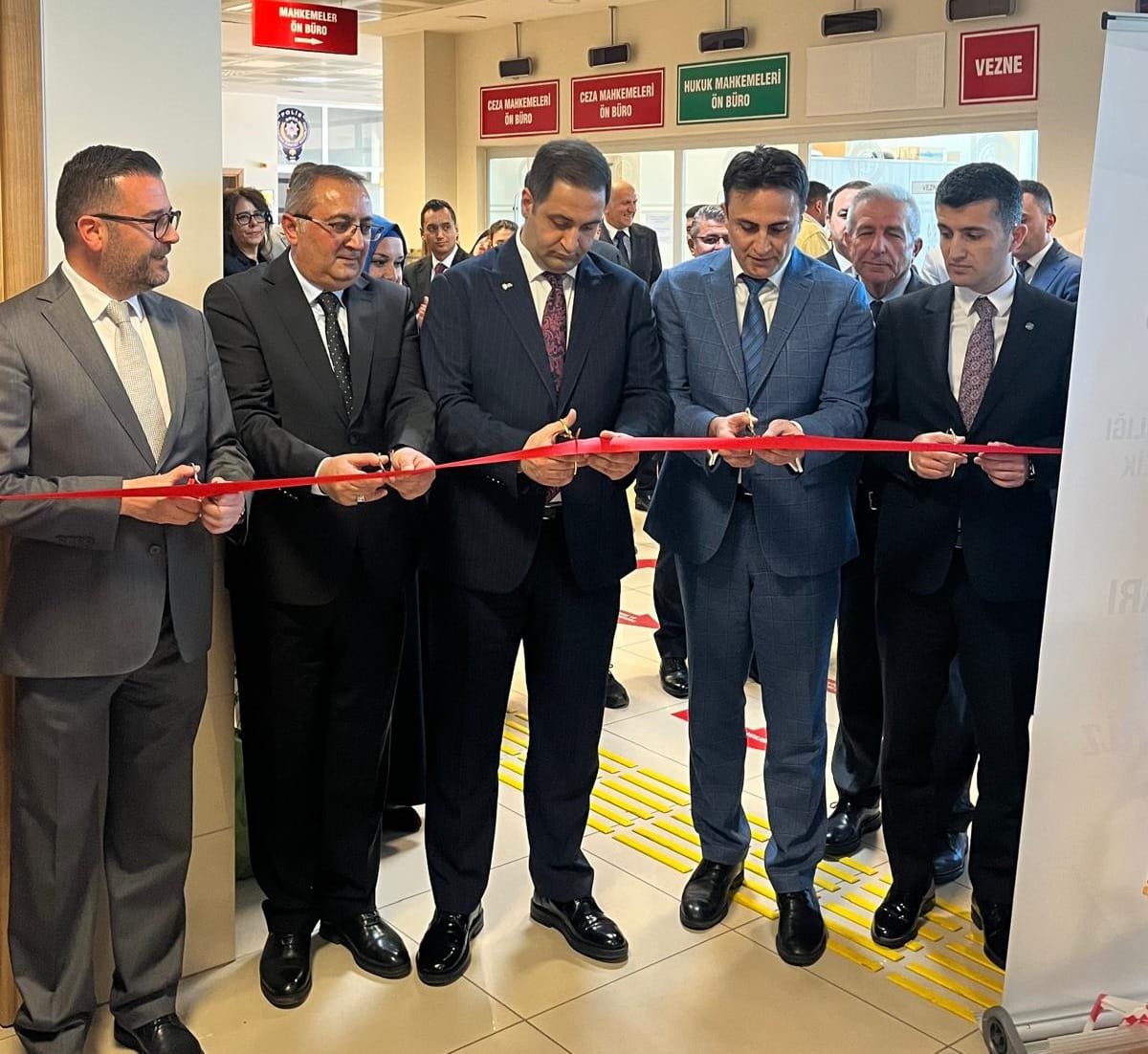 Zonguldak'ta Yükümlüler Sergi Açtı, Müzik Dinletisi Sundu