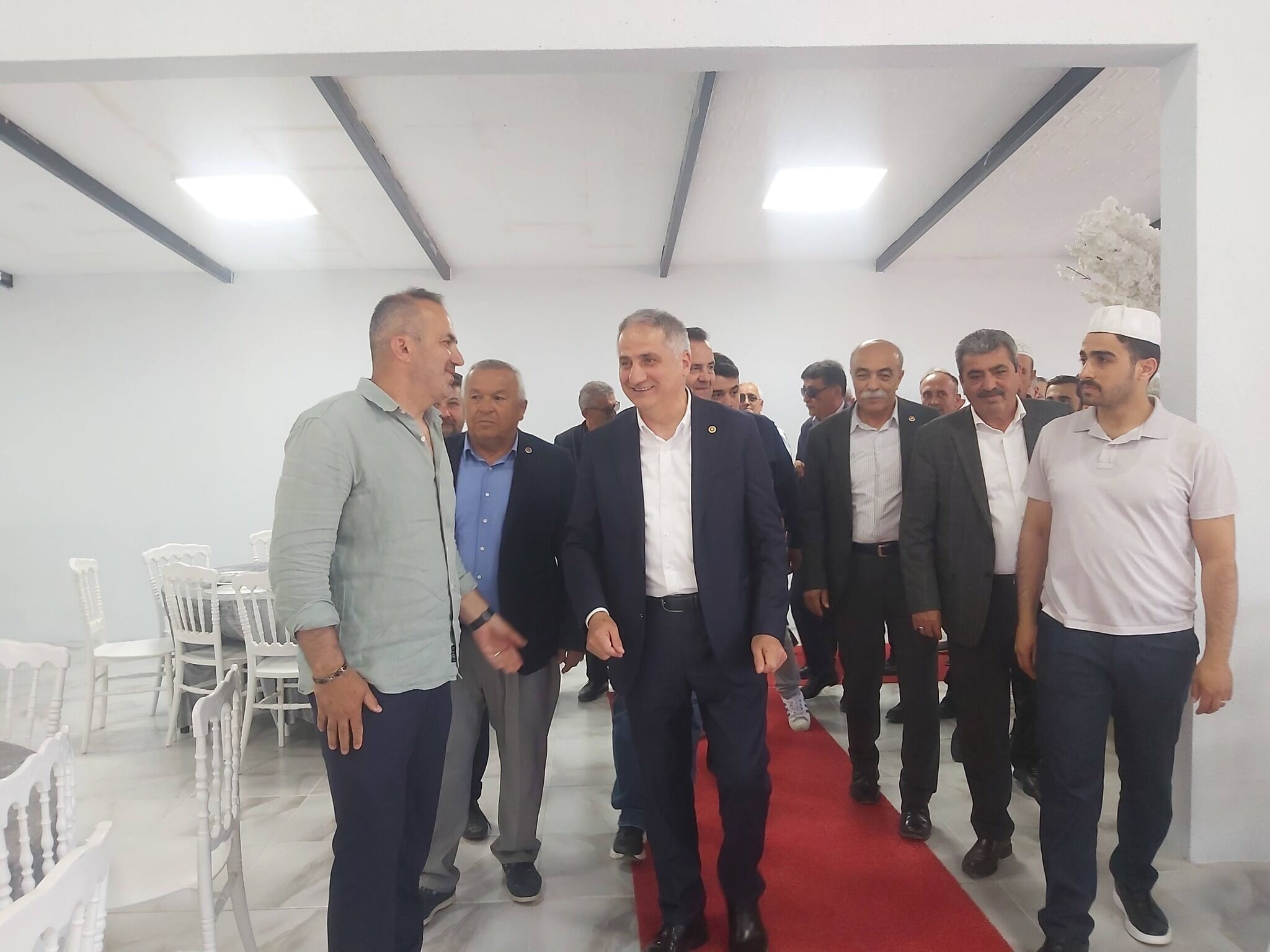 E M İ R A L İ7